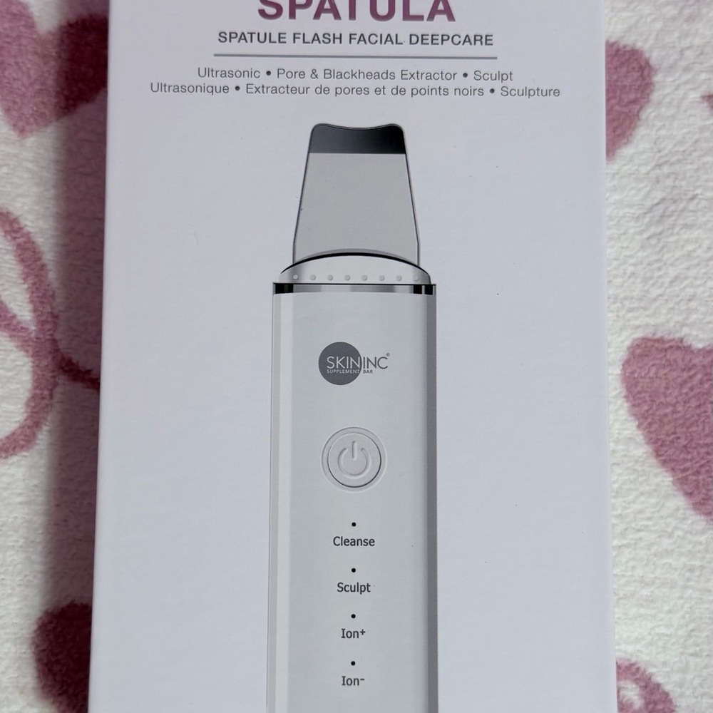 Skin Inc White Facial Spatula (Brand New)